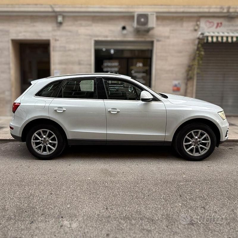 Usata Audi Q5 Advanced Plus 177 CV (130 kW) 2013 Bianco SUV