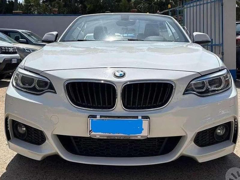 Bianco Usata 2016 BMW 220 M Sport Cabrio | 21.900 € (Molto cara) - Immagine 1/4