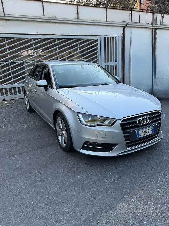 Usata Audi A3 105 CV (77 kW) 2014 Grigio Berlina