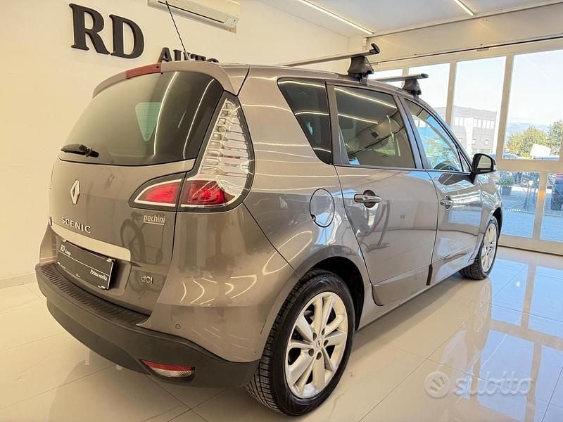 Usata Renault Scénic III LIMITED 110 CV (80 kW) 2016 Grigio Monovolume