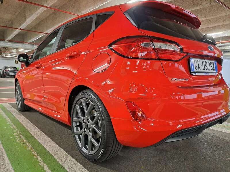Usato 2022 Ford Fiesta 1.0 El_Benzin 125 CV (18.000 €)
