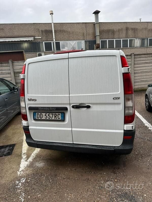 Usata Mercedes Vito 2007 Bianco Furgone