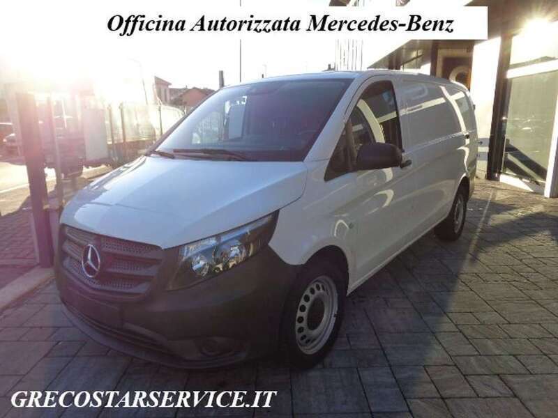 Usato 2022 Mercedes Vito 2.0 Diesel 190 CV (31.900 €)