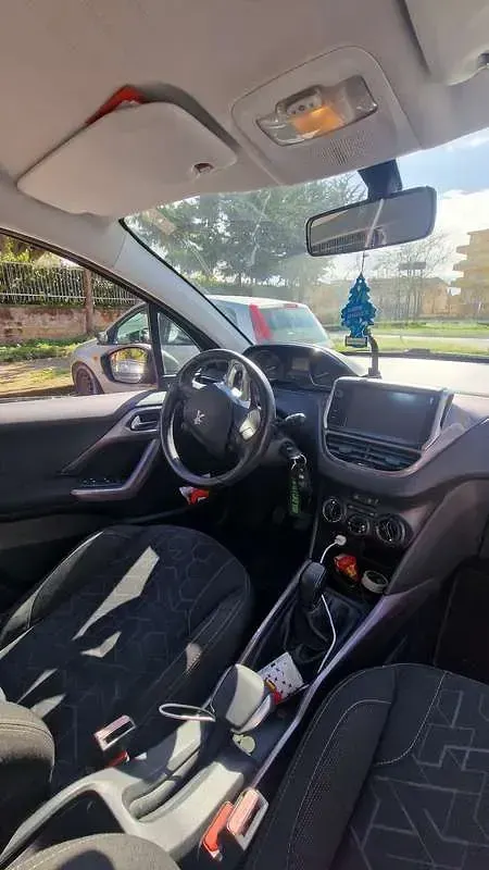 Usata Peugeot 2008 Allure 82 CV (60 kW) 2015 SUV