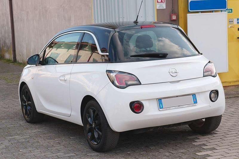 Usata Opel Adam Jam 87 CV (63 kW) 2016 Bianco Utilitaria