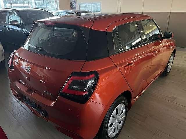 Nuova Suzuki Swift 83 CV (61 kW) 2025 Grigio Utilitaria