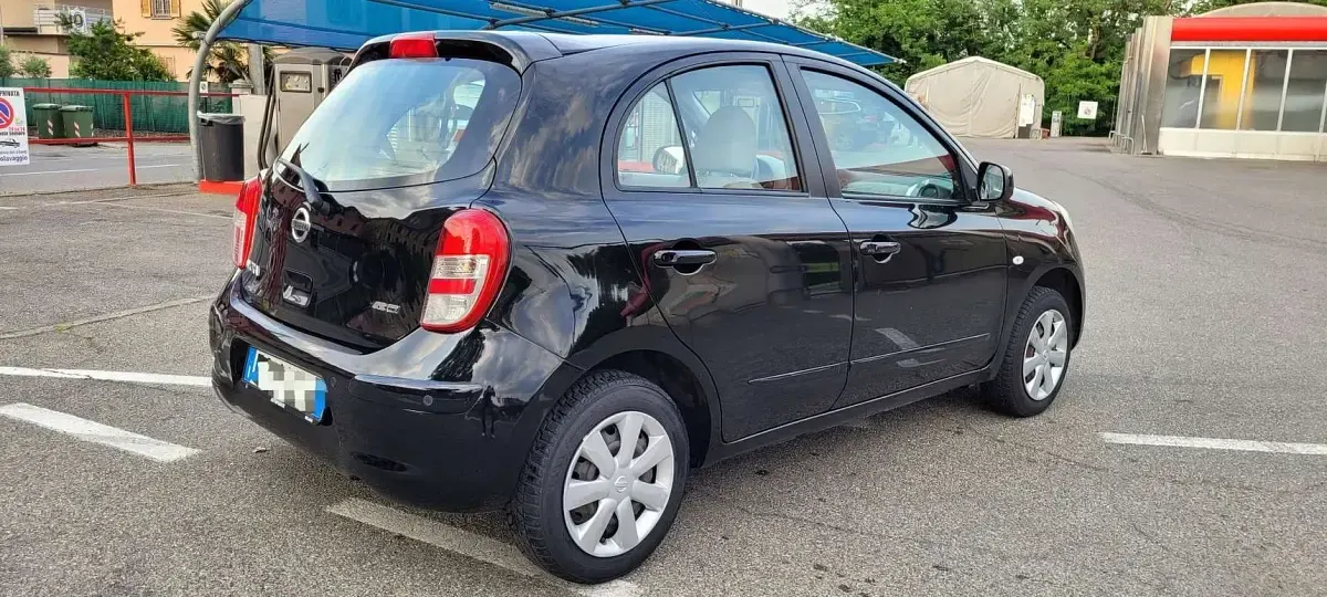 Usata Nissan Micra Acenta 80 CV (58 kW) 2011 Nero Utilitaria
