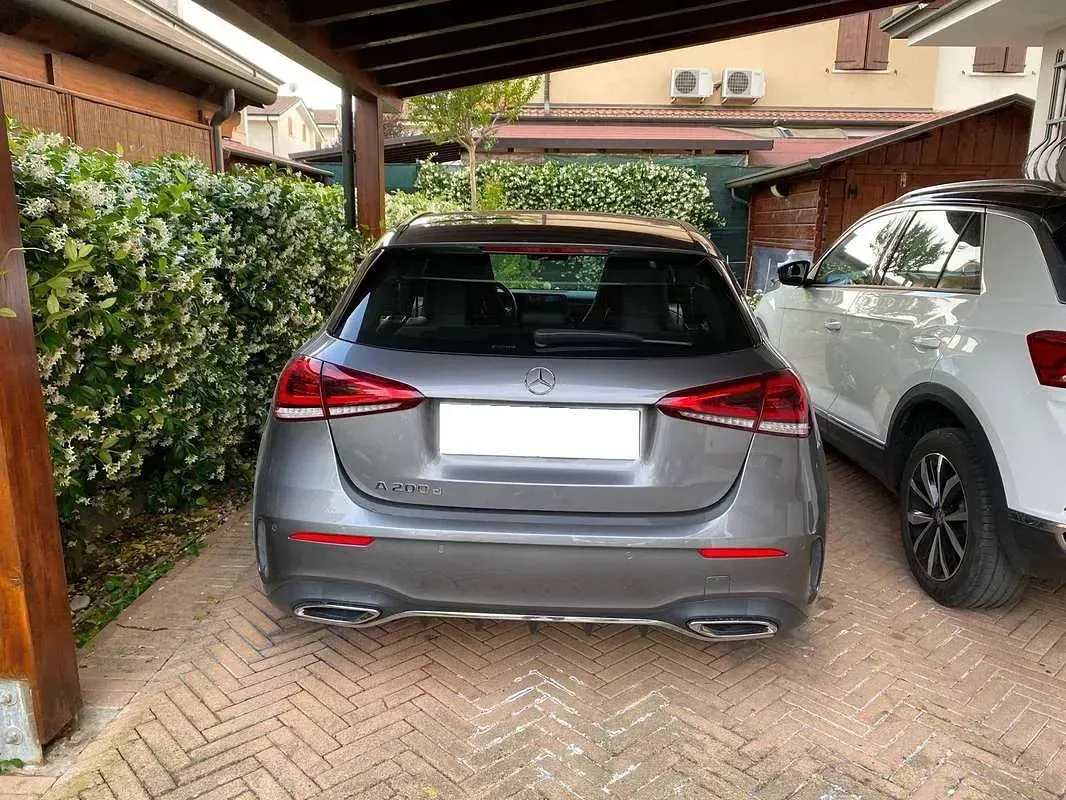 Usata Mercedes A200 Premium 150 CV (110 kW) 2020 Grigio Berlina