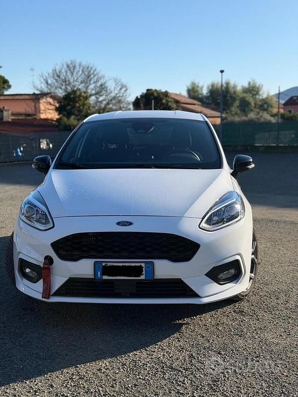 Usata Ford Fiesta ST-Line 95 CV (69 kW) 2021 Bianco Utilitaria