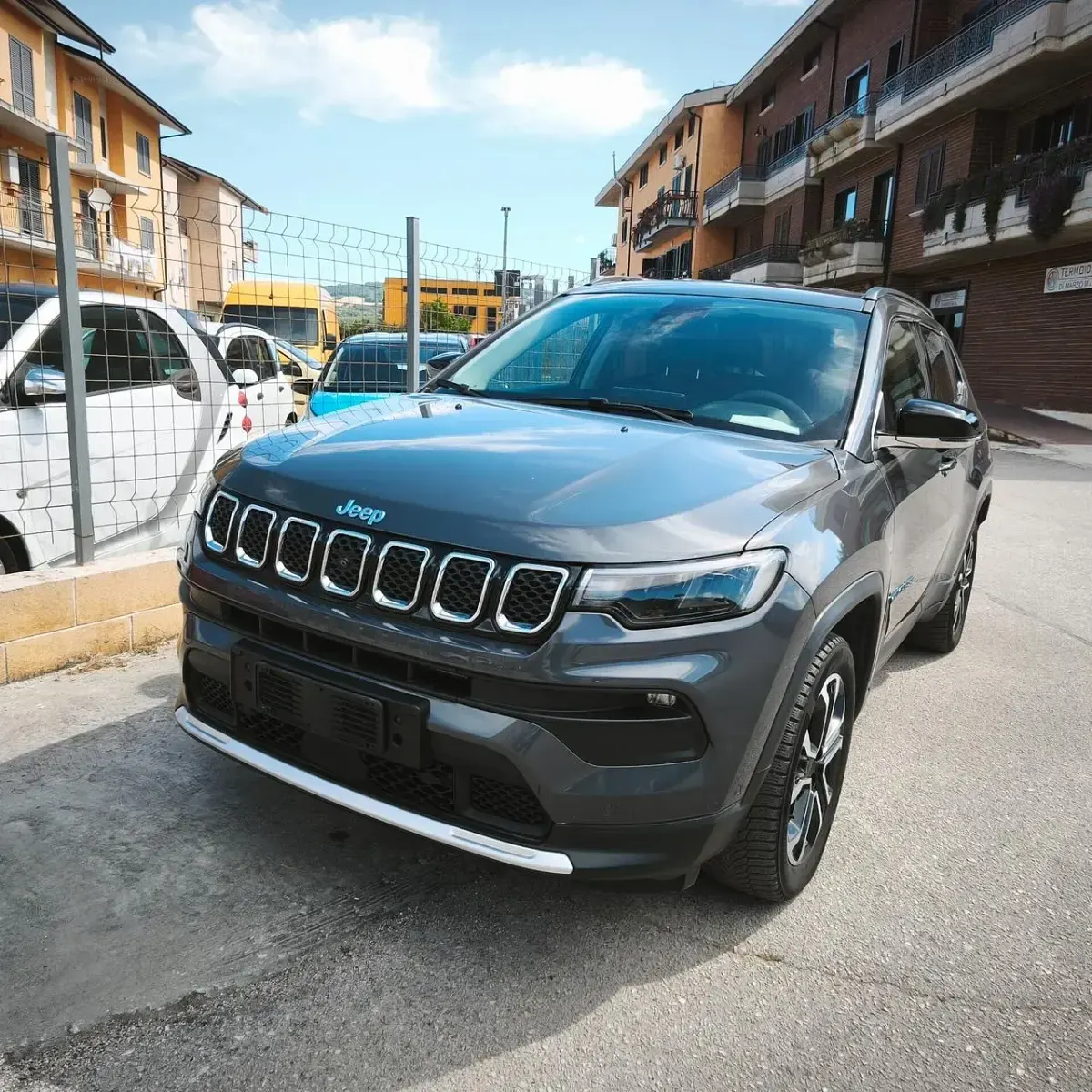 Usata Jeep Compass Limited 130 CV (95 kW) 2022 Grigio SUV