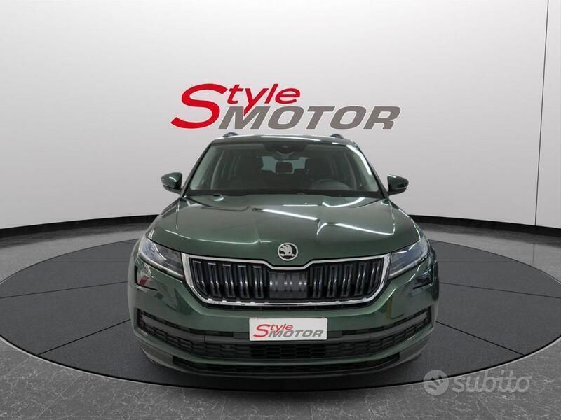 Verde metallizzato Usata 2020 Skoda Kodiaq SportLine SUV | 21.999 € (Buon prezzo) - Immagine 1/3