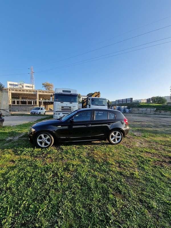 Usata BMW 118 143 CV (105 kW) 2008 Utilitaria