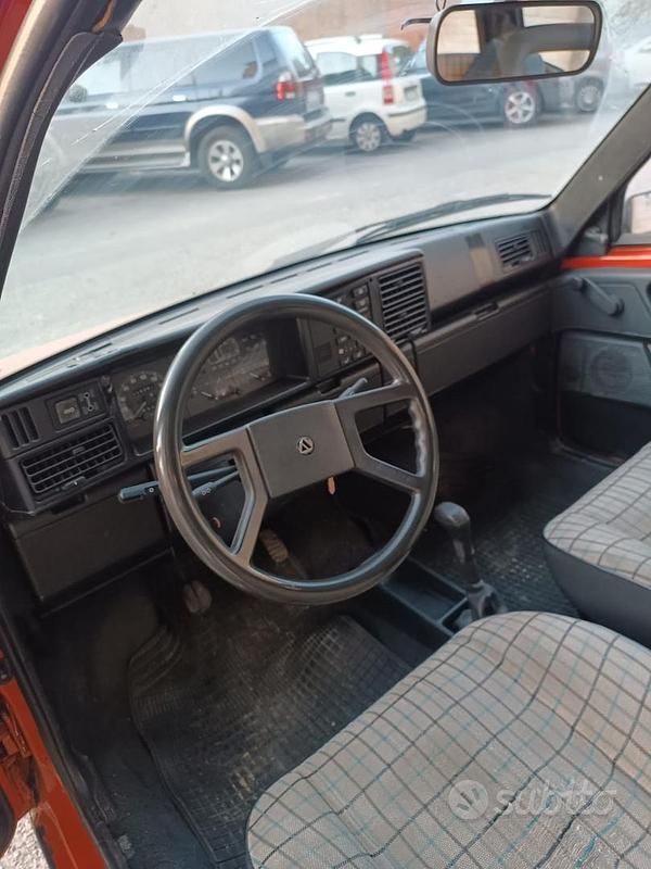 Usata Autobianchi Y10 45 CV (33 kW) 1989 Rosso Utilitaria