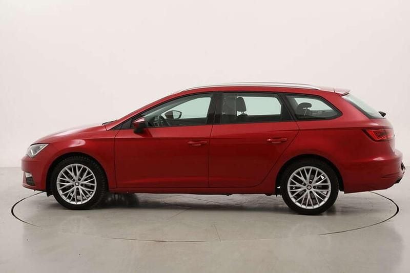 Usata Seat Leon ST Style 116 CV (85 kW) 2020 Rosso Station wagon