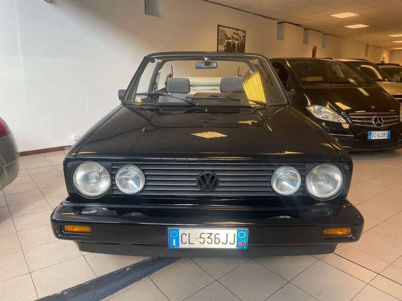 Usata VW Golf Cabriolet 73 CV (53 kW) 1989 Nero Cabrio