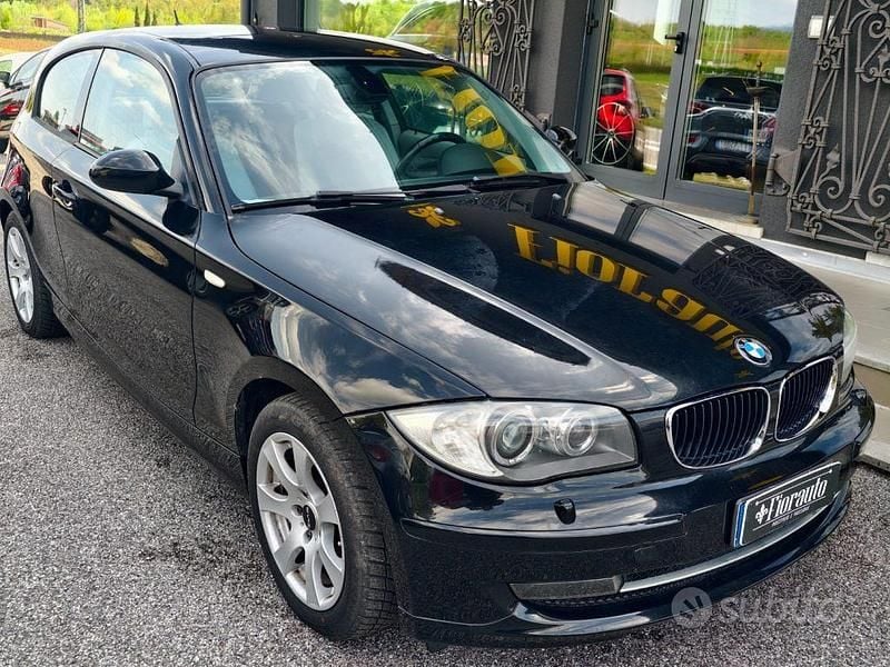 Brugt BMW 116 122 HK (89 kW) 2009 Grå Hatchback