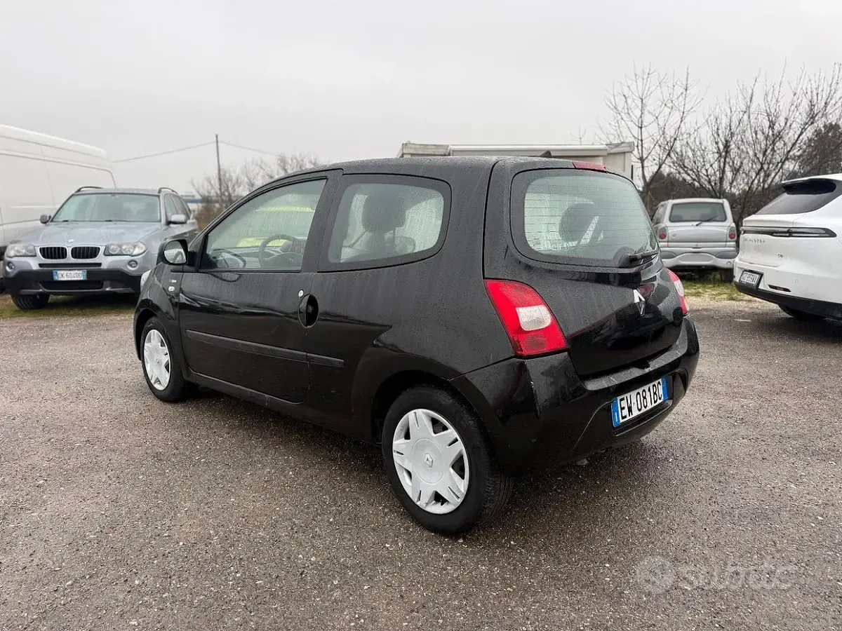 Gebraucht Renault Twingo Night&Day 75 PS (55 kW) 2014 Schwarz Kleinwagen
