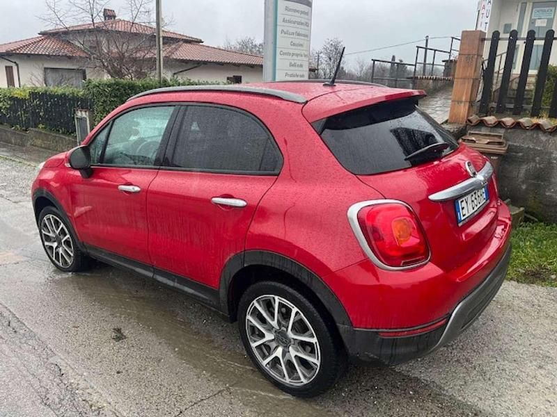 Usata Fiat 500 Cross 140 CV (102 kW) 2015 Rosso Station wagon