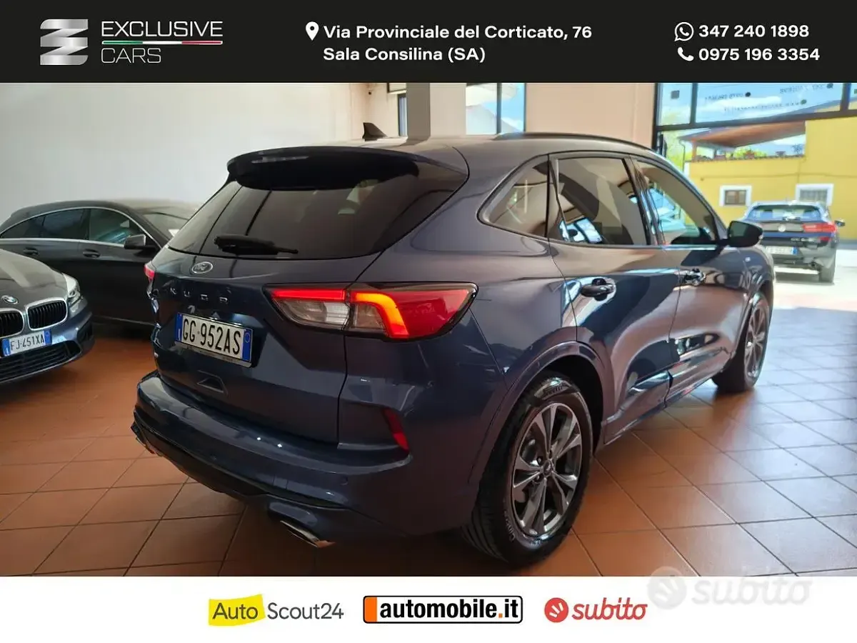 Usata Ford Kuga ST-Line X 150 CV (110 kW) 2021 Blu/azzurro SUV