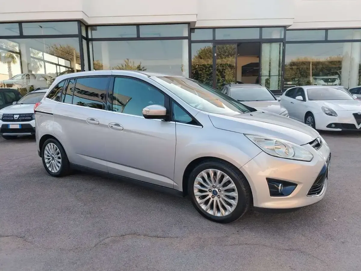 Usata Ford C-MAX Titanium 116 CV (85 kW) 2011 Argento Monovolume