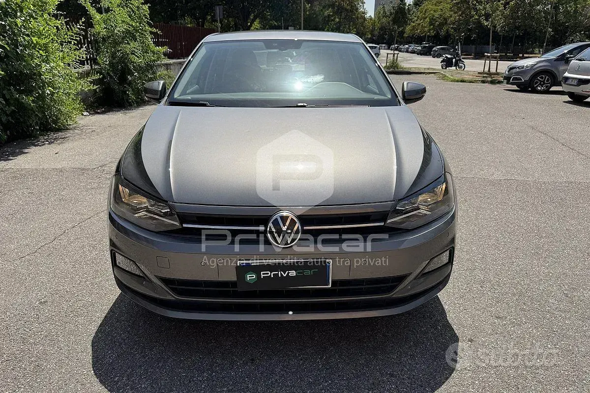 Usata VW Polo Comfortline 80 CV (58 kW) 2021 Grigio Utilitaria