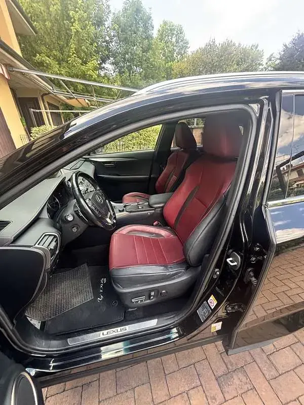 Usata Lexus NX300h 155 CV (114 kW) 2017 SUV