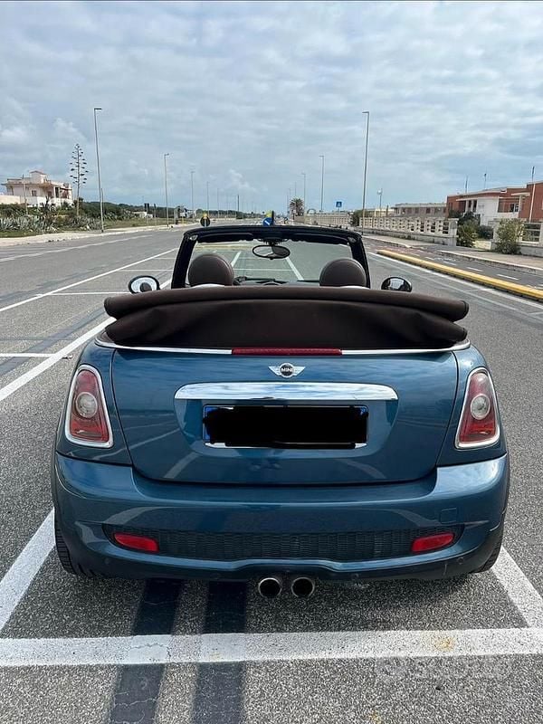 Usata Mini Cooper S Cabriolet 184 CV (135 kW) 2010 Blu/azzurro Cabrio
