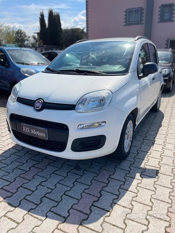 Usata Fiat Panda Easy 69 CV (50 kW) 2014 Bianco Utilitaria