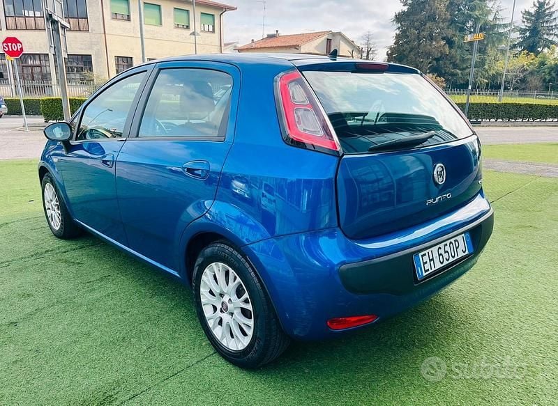 Usata Fiat Punto Evo 2011 Blu Utilitaria