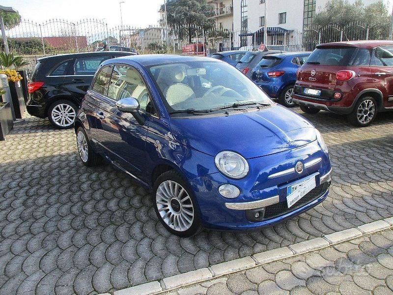 Usata 2010 Fiat 500 Lounge Due volumi | 4800 € (Buon prezzo) - Immagine 1/4