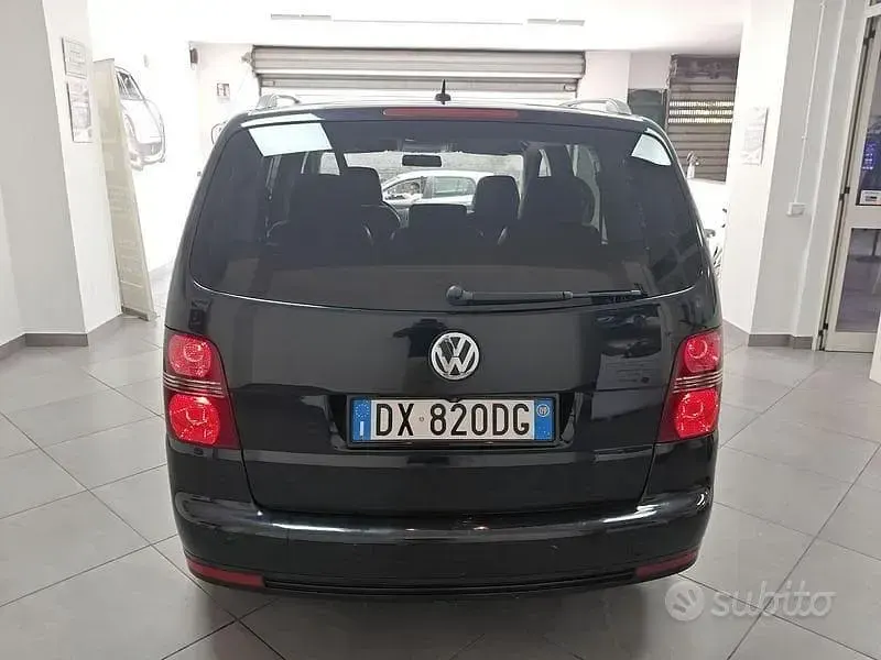 Usata VW Touran Highline 170 CV (125 kW) 2009 Nero Monovolume
