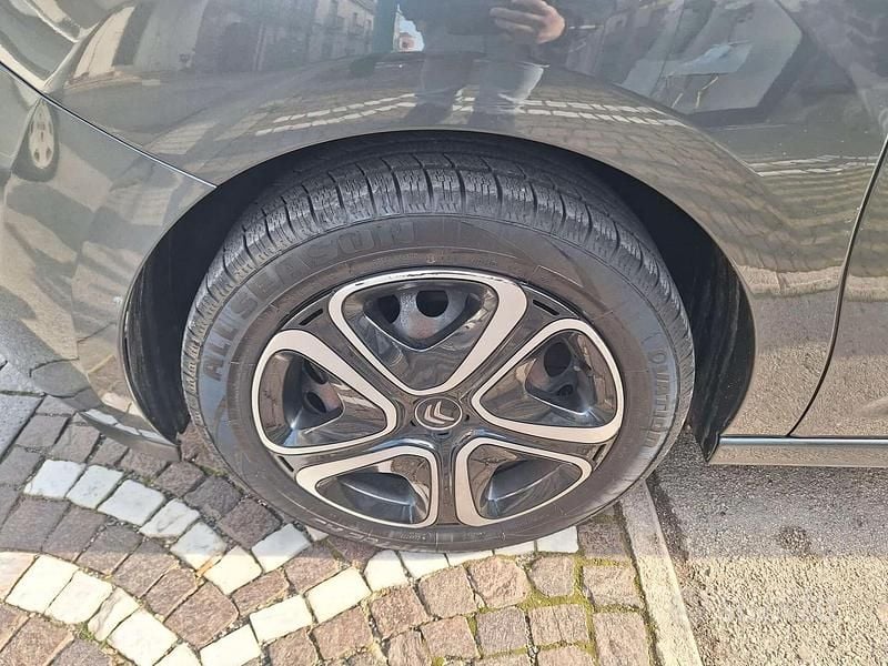 Usata Citroën C3 Exclusive 82 CV (60 kW) 2015 Grigio Berlina