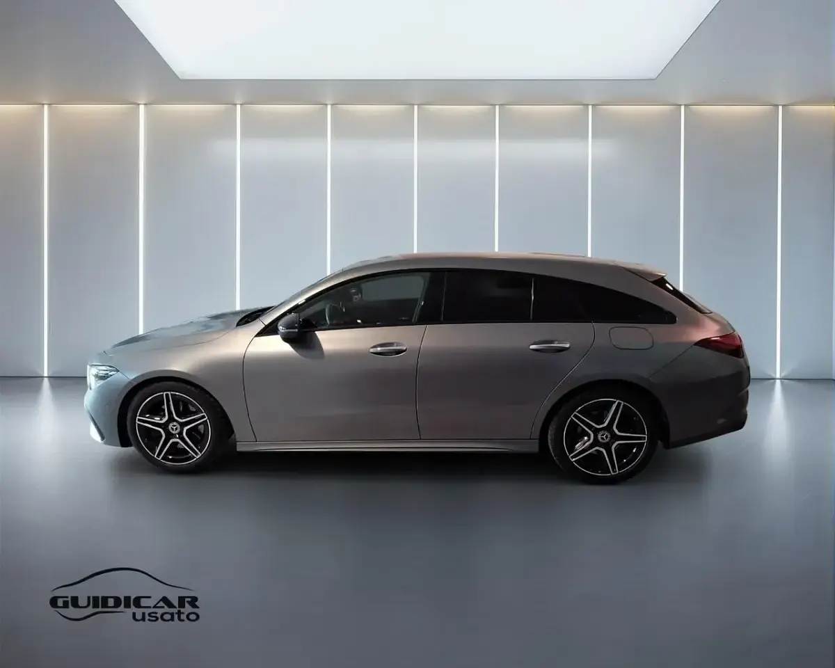 Usata Mercedes CLA200 Advanced Plus 150 CV (110 kW) 2024 Grigio magno designo Coupé