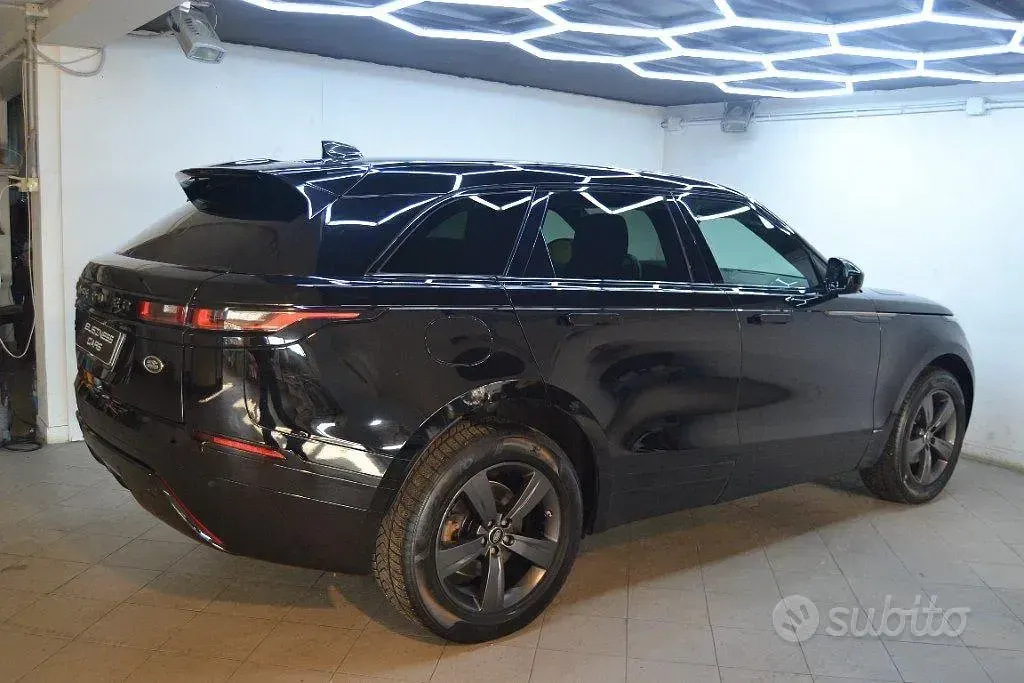 Usata Land Rover Range Rover Velar HSE Dynamic 179 CV (131 kW) 2019 Nero SUV
