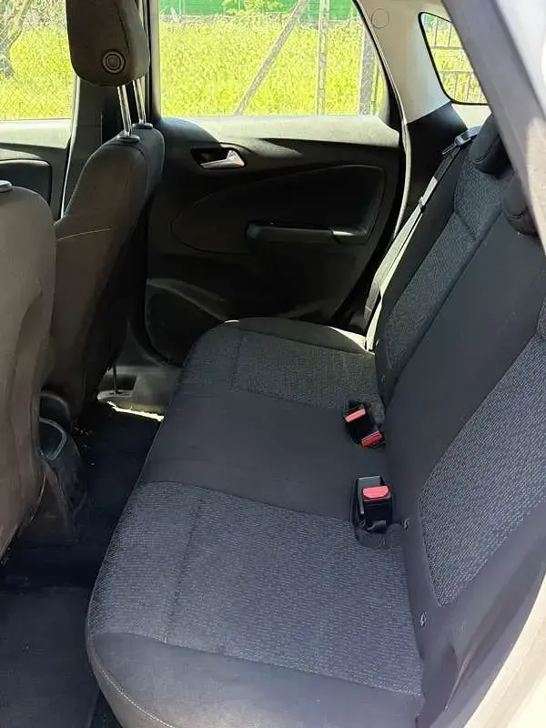 Usata Opel Crossland Edition 110 CV (80 kW) 2023 Bianco SUV