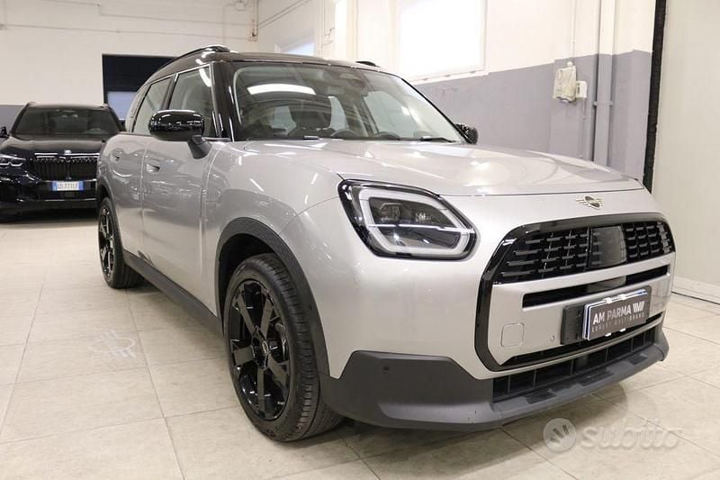 Grigio Usata 2025 Mini Countryman Essential SUV | 32.900 € (Ottimo prezzo) - Immagine 1/4
