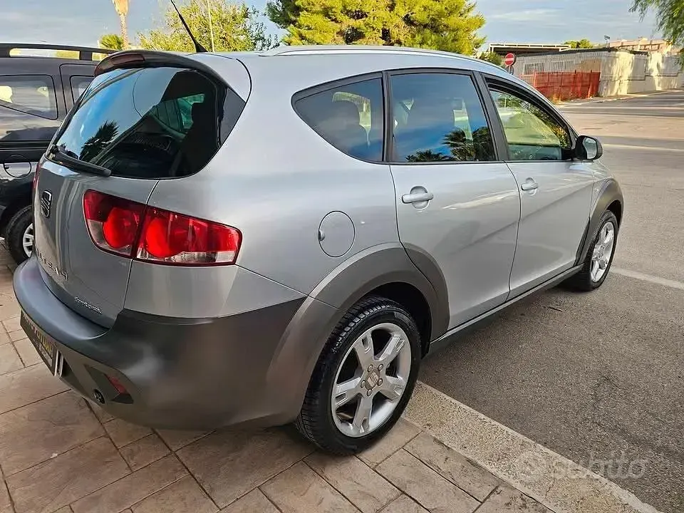 Usata Seat Altea 170 CV (125 kW) 2008 Grigio Monovolume
