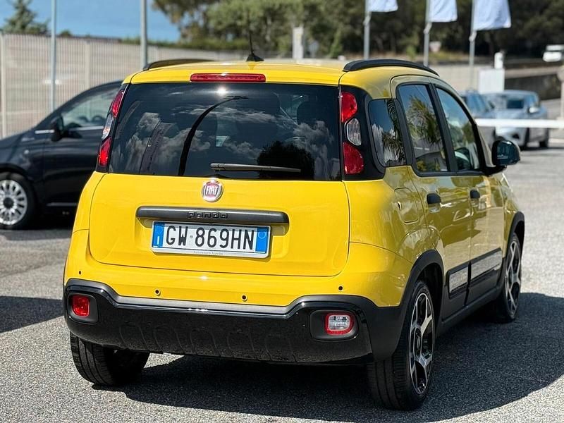 Usata Fiat Panda S 70 CV (51 kW) 2024 Giallo Utilitaria