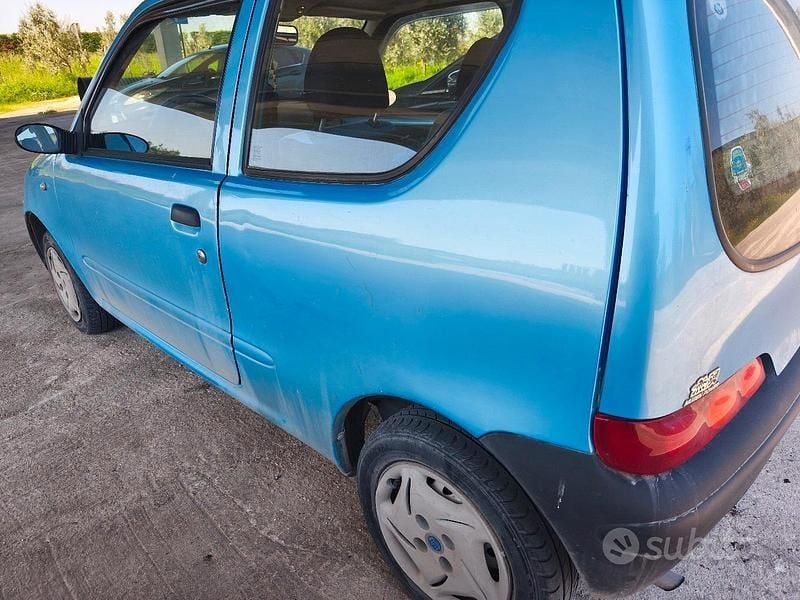 Usata Fiat Seicento 54 CV (39 kW) 2006 Blu Utilitaria