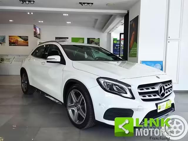 Usata Mercedes GLA200 Premium 136 CV (100 kW) 2017 Bianco SUV