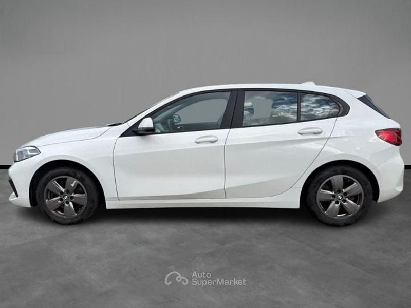 Usata BMW 116 Advantage 116 CV (85 kW) 2020 Bianco Utilitaria