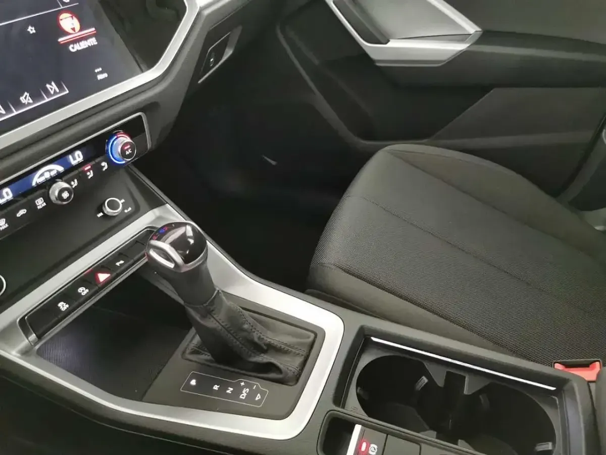 Usata Audi Q3 Advanced 150 CV (110 kW) 2021 Bianco SUV