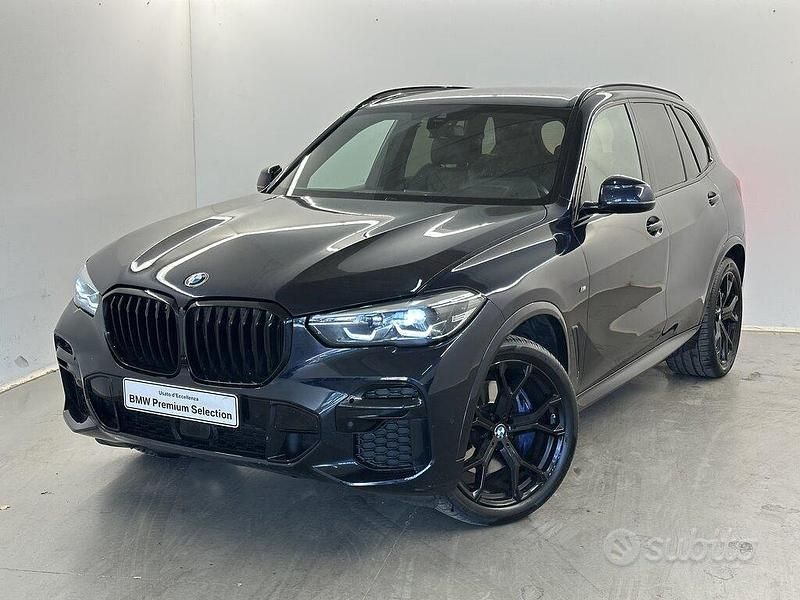 Nero Usata 2022 BMW X5 M Sport SUV | 49.800 € (Molto cara) - Immagine 1/3