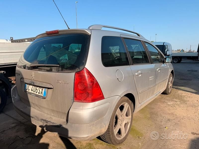Usata Peugeot 307 136 CV (100 kW) 2006 Grigio Station wagon
