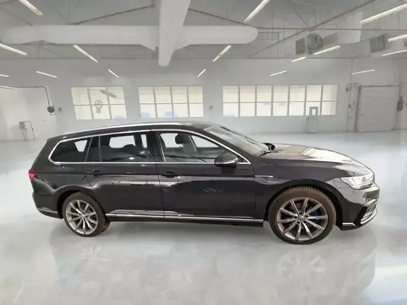 Usata VW Passat GTE 156 CV (114 kW) 2020 Station wagon