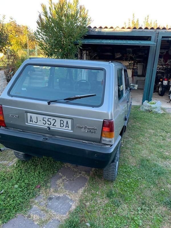 Usata Fiat Panda 48 CV (35 kW) 1984 Grigio Utilitaria