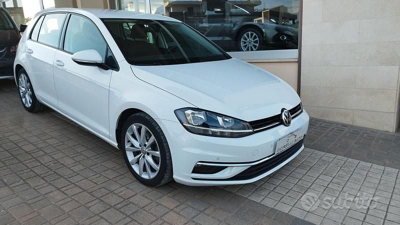 Usata VW Golf VII Executive 115 CV (84 kW) 2019 Bianco Berlina