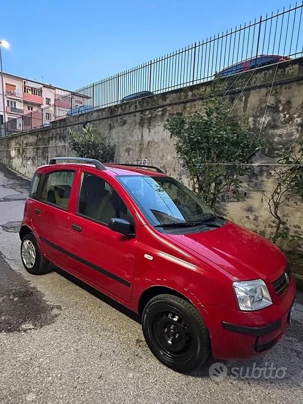 Usata Fiat Panda Dynamic 60 CV (44 kW) 2009 Rosso Utilitaria