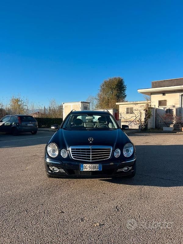 Usata Mercedes E350 Avantgarde 2006 Blu Station wagon