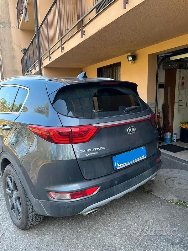 Usata Kia Sportage GT-Line 185 CV (136 kW) 2017 Grigio SUV